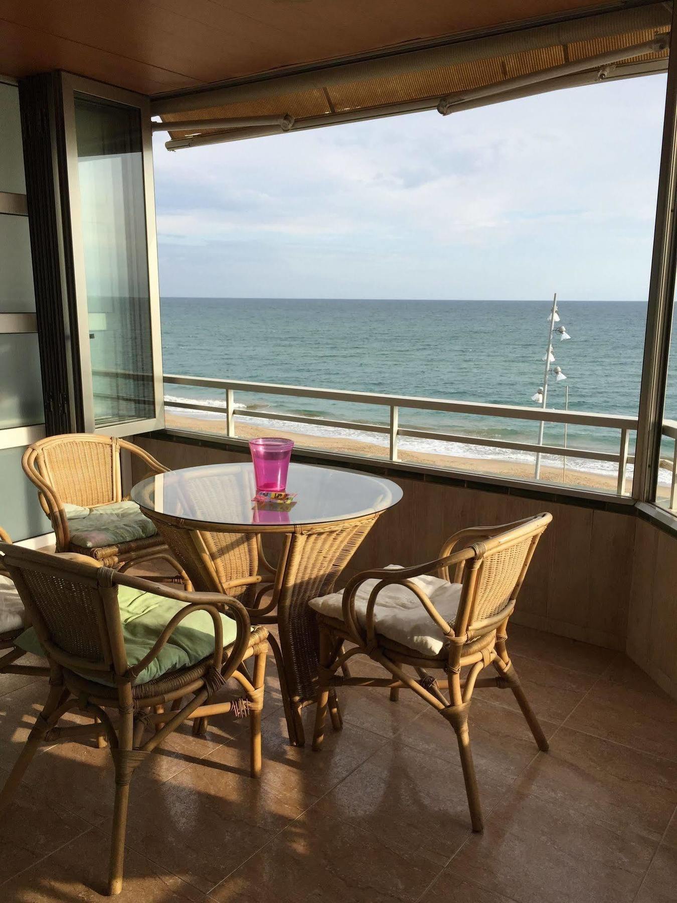 Apartamento Rosendo Calafell Buitenkant foto
